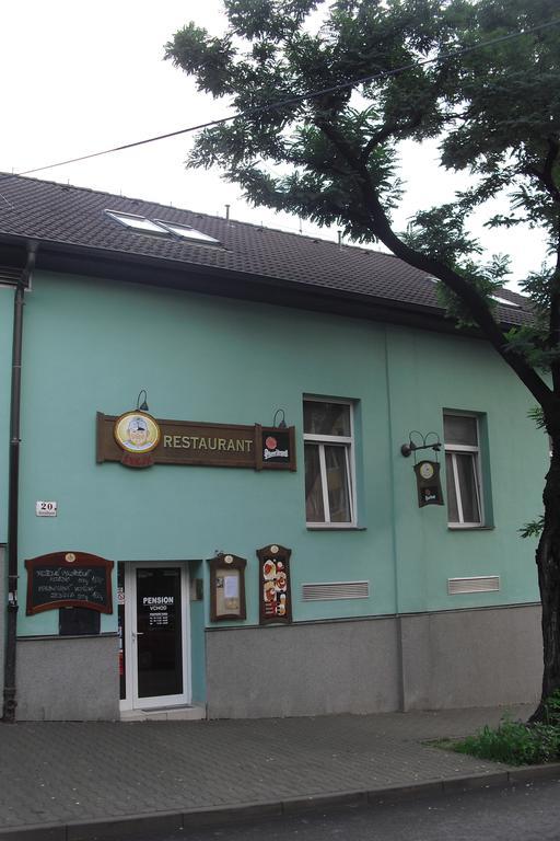 Restaurant Svejk A Pension Brünn Exterior foto